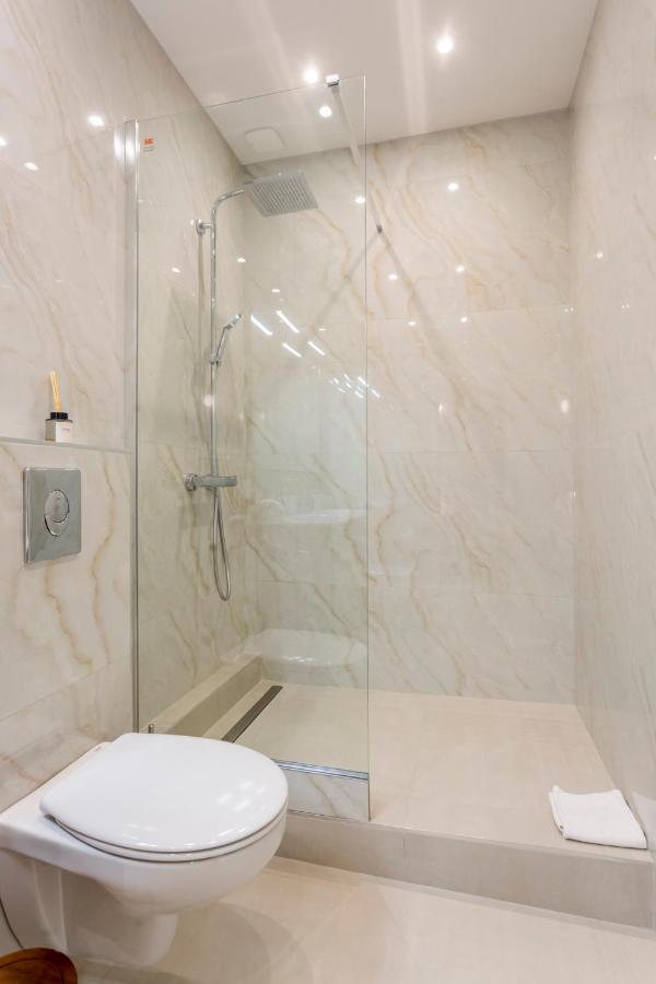Reva Suites Paris Exterior photo